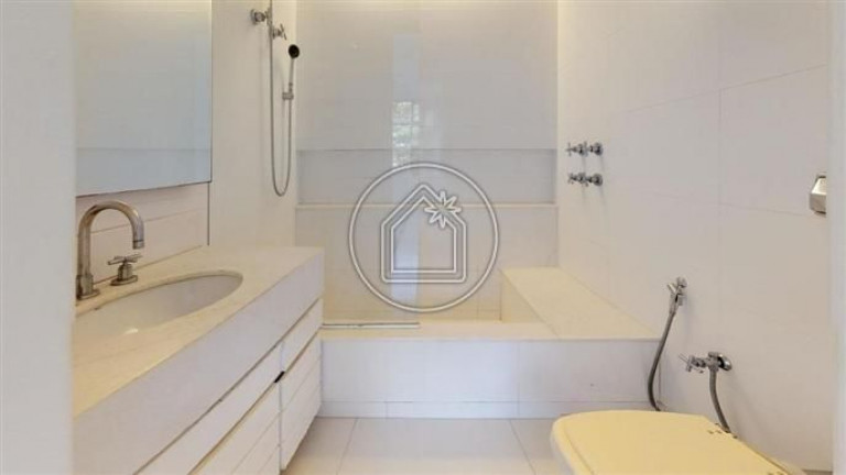 Imagem Apartamento com 3 Quartos à Venda, 108 m² em Leblon - Rio De Janeiro Imagem Apartamento com 3 Quartos à Venda, 108 m² em Leblon - Rio De Janeiro