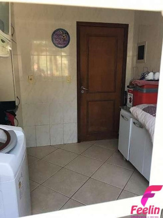 Imagem Casa com 3 Quartos à Venda, 220 m² em Campeche - Florianópolis Imagem Casa com 3 Quartos à Venda, 220 m² em Campeche - Florianópolis