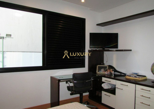 Imagem Imóvel com 4 Quartos à Venda, 176 m² em Belvedere - Belo Horizonte Imagem Imóvel com 4 Quartos à Venda, 176 m² em Belvedere - Belo Horizonte