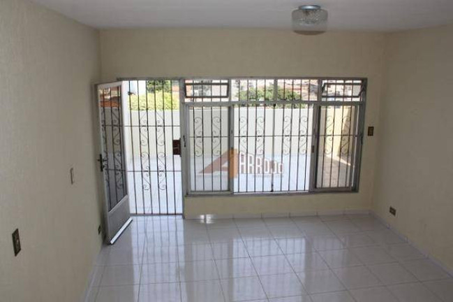 Imagem Sobrado com 3 Quartos à Venda, 246 m² em Vila Laís - São Paulo Imagem Sobrado com 3 Quartos à Venda, 246 m² em Vila Laís - São Paulo