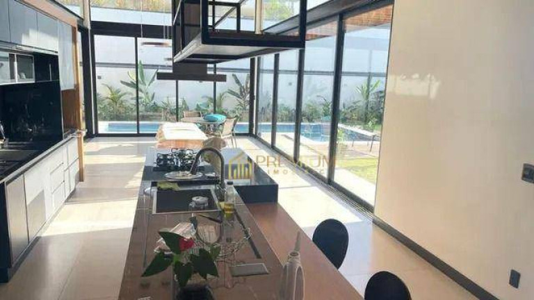 Imagem Sobrado com 4 Quartos à Venda, 415 m² em Condomínio Residencial Colinas Do Paratehy - São José Dos Campos Imagem Sobrado com 4 Quartos à Venda, 415 m² em Condomínio Residencial Colinas Do Paratehy - São José Dos Campos