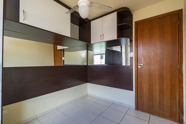 Imagem Sobrado com 3 Quartos para Alugar, 150 m² em Orleans - Curitiba