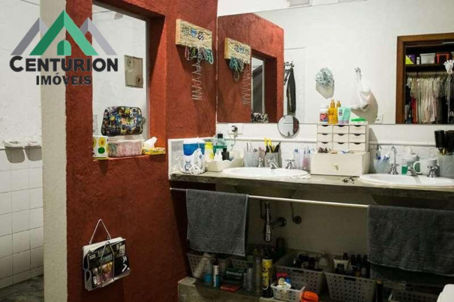 Imagem Casa com 3 Quartos à Venda, 198 m² em Chácara Santa Lúcia - Carapicuíba Imagem Casa com 3 Quartos à Venda, 198 m² em Chácara Santa Lúcia - Carapicuíba