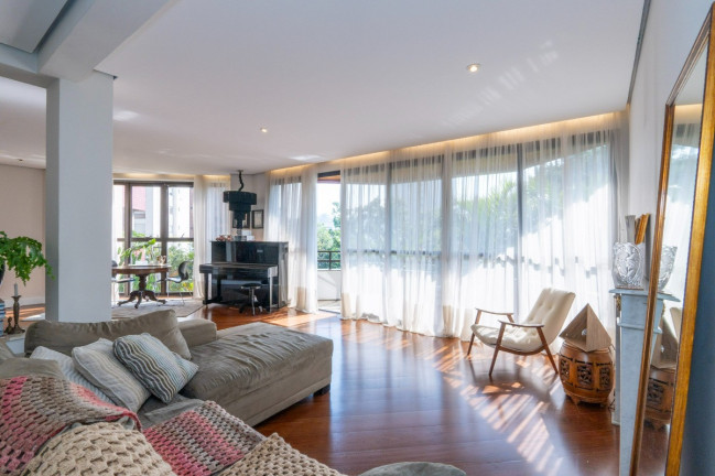 Imagem Apartamento com 3 Quartos à Venda, 180 m² em Panamby - São Paulo