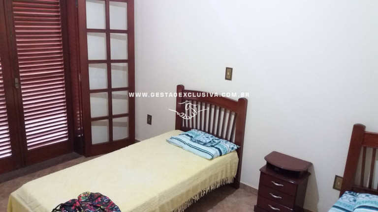 Imagem Chácara com 3 Quartos à Venda, 311 m² em Recanto Dos Pássaros - Itatiba Imagem Chácara com 3 Quartos à Venda, 311 m² em Recanto Dos Pássaros - Itatiba