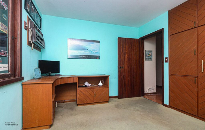 Imagem Casa com 4 Quartos à Venda, 252 m² em Jardim Isabel - Porto Alegre Imagem Casa com 4 Quartos à Venda, 252 m² em Jardim Isabel - Porto Alegre