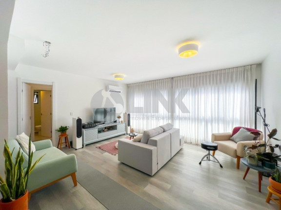 Imagem Apartamento com 2 Quartos à Venda, 96 m² em Menino Deus - Porto Alegre