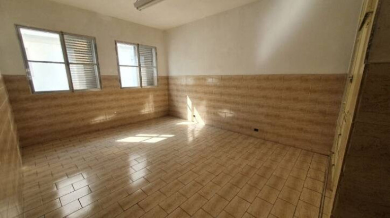 Imagem Sobrado com 2 Quartos à Venda, 813 m² em Centro - Taubaté