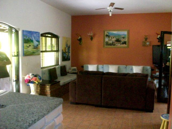 Imagem Casa com 7 Quartos à Venda, 175 m² em Itaguá - Ubatuba