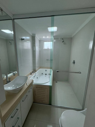 Imagem Apartamento com 3 Quartos à Venda, 144 m² em Centro - Balneário Camboriú Imagem Apartamento com 3 Quartos à Venda, 144 m² em Centro - Balneário Camboriú