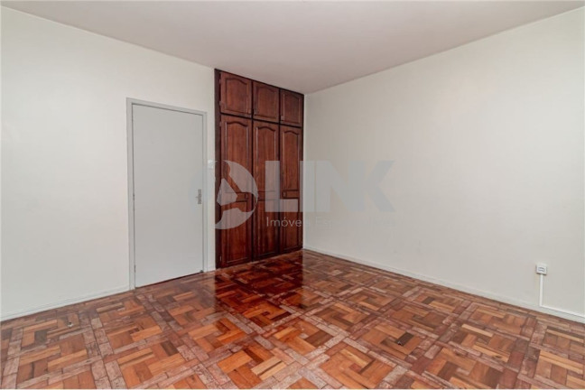 Imagem Apartamento com 2 Quartos à Venda, 83 m² em Menino Deus - Porto Alegre