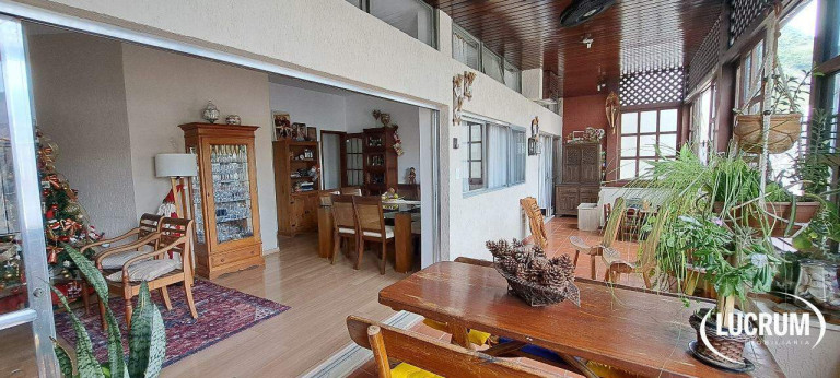 Imagem Cobertura com 4 Quartos à Venda, 230 m² em Copacabana - Rio De Janeiro Imagem Cobertura com 4 Quartos à Venda, 230 m² em Copacabana - Rio De Janeiro