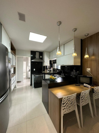 Imagem Imóvel com 4 Quartos à Venda, 235 m² em Horto Florestal - Salvador Imagem Imóvel com 4 Quartos à Venda, 235 m² em Horto Florestal - Salvador