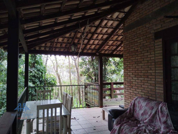 Imagem Casa com 4 Quartos à Venda, 230 m² em Córrego Grande - Florianópolis Imagem Casa com 4 Quartos à Venda, 230 m² em Córrego Grande - Florianópolis