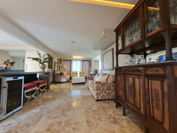 Imagem Imóvel com 4 Quartos à Venda, 192 m² em Barra - Salvador Imagem Imóvel com 4 Quartos à Venda, 192 m² em Barra - Salvador