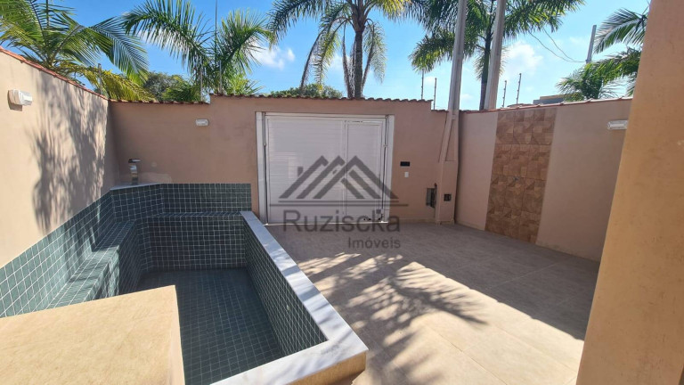 Imagem Casa com 3 Quartos à Venda, 150 m² em Centro - Itanhaém Imagem Casa com 3 Quartos à Venda, 150 m² em Centro - Itanhaém
