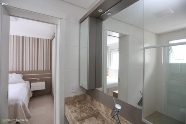 Imagem Apartamento com 3 Quartos à Venda, 123 m² em Centro - Torres Imagem Apartamento com 3 Quartos à Venda, 123 m² em Centro - Torres