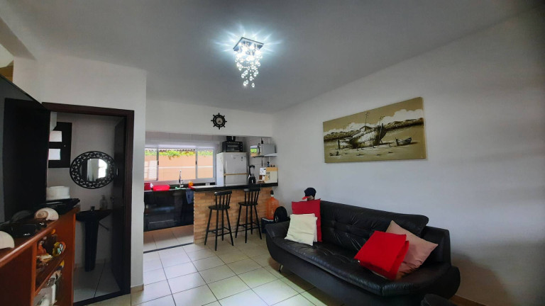 Imagem Casa com 2 Quartos à Venda, 95 m² em Tabatinga - Caraguatatuba