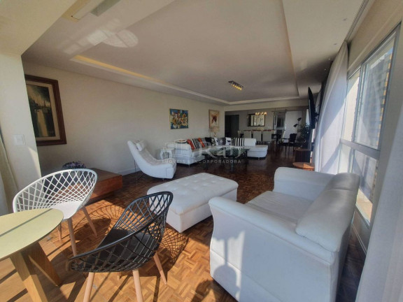 Imagem Apartamento com 3 Quartos à Venda, 206 m² em Centro - Balneário Camboriú