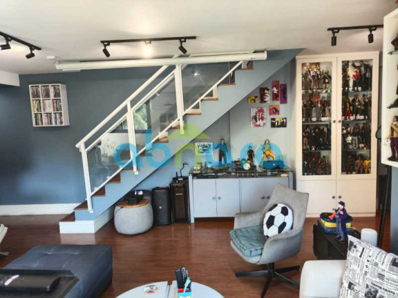 Imagem Cobertura com 3 Quartos à Venda, 195 m² em Botafogo - Rio De Janeiro Imagem Cobertura com 3 Quartos à Venda, 195 m² em Botafogo - Rio De Janeiro