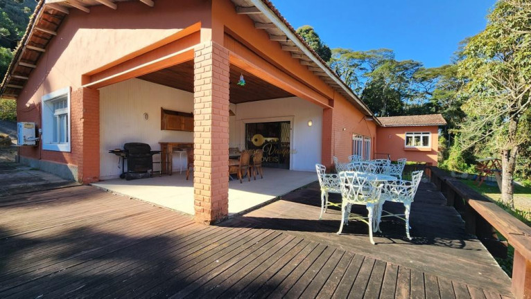 Imagem Casa com 5 Quartos à Venda, 550 m² em Cruzeiro - Teresópolis Imagem Casa com 5 Quartos à Venda, 550 m² em Cruzeiro - Teresópolis