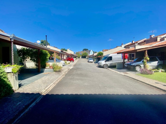 Imagem Casa com 3 Quartos à Venda, 63 m² em Portão - Curitiba Imagem Casa com 3 Quartos à Venda, 63 m² em Portão - Curitiba