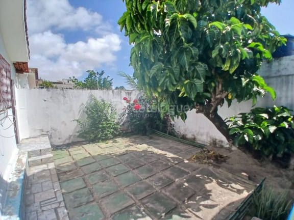Imagem Casa com 3 Quartos à Venda, 320 m² em Ponta Negra - Natal Imagem Casa com 3 Quartos à Venda, 320 m² em Ponta Negra - Natal