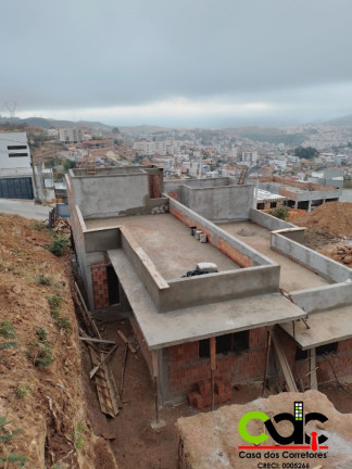 Imagem Casa com 3 Quartos à Venda, 156 m² em Jardim Bandeirantes - Poços De Caldas Imagem Casa com 3 Quartos à Venda, 156 m² em Jardim Bandeirantes - Poços De Caldas