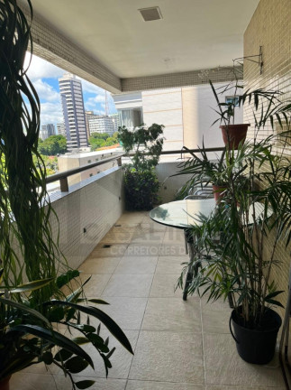Imagem Apartamento com 4 Quartos à Venda, 288 m² em Nazaré - Belém