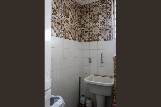 Imagem Imóvel com 2 Quartos para Alugar, 25 m² em Campo Grande - Rio De Janeiro Imagem Imóvel com 2 Quartos para Alugar, 25 m² em Campo Grande - Rio De Janeiro