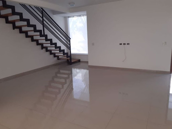 Imagem Casa com 3 Quartos à Venda, 143 m² em Nova Gardênia - Atibaia Imagem Casa com 3 Quartos à Venda, 143 m² em Nova Gardênia - Atibaia