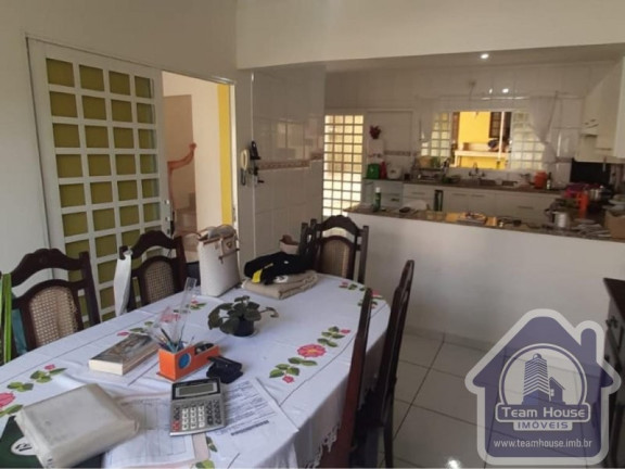 Imagem Sobrado com 3 Quartos à Venda, 271 m² em Vila Amorim - Suzano Imagem Sobrado com 3 Quartos à Venda, 271 m² em Vila Amorim - Suzano