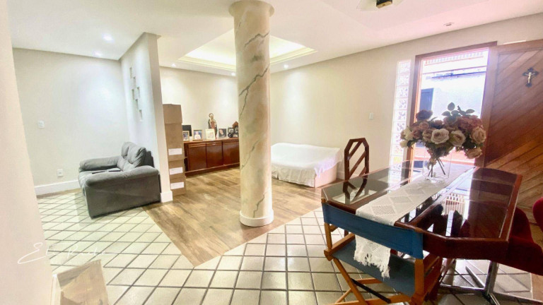 Imagem Casa com 3 Quartos à Venda, 300 m² em Santa Mônica - Colatina Imagem Casa com 3 Quartos à Venda, 300 m² em Santa Mônica - Colatina