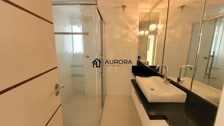 Imagem Apartamento com 3 Quartos à Venda, 129 m² em Centro - Balneário Camboriú