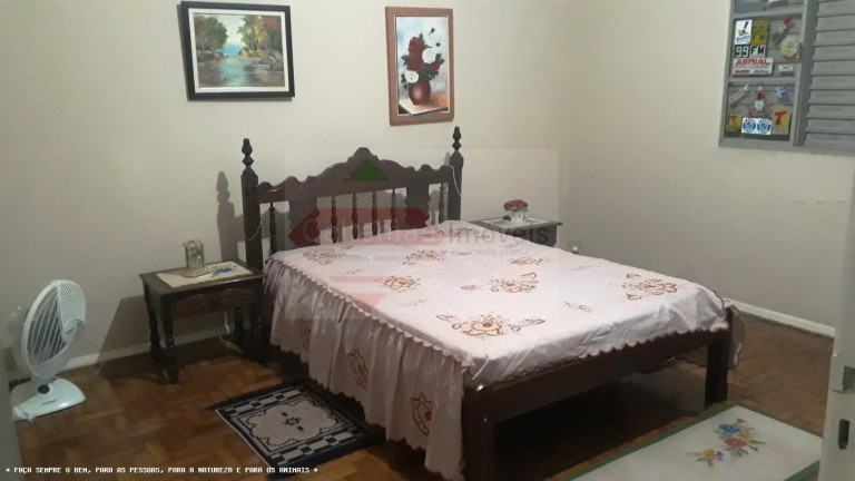 Imagem Casa com 4 Quartos à Venda, 319 m² em Jardim Eulalia - Taubaté Imagem Casa com 4 Quartos à Venda, 319 m² em Jardim Eulalia - Taubaté