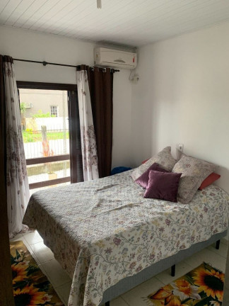 Imagem Casa com 3 Quartos à Venda, 135 m² em Operária - Araranguá Imagem Casa com 3 Quartos à Venda, 135 m² em Operária - Araranguá