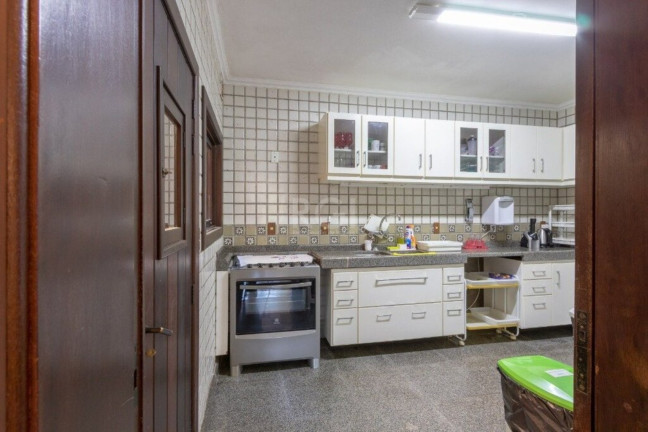 Imagem Imóvel com 4 Quartos à Venda, em Tristeza - Porto Alegre Imagem Imóvel com 4 Quartos à Venda, em Tristeza - Porto Alegre