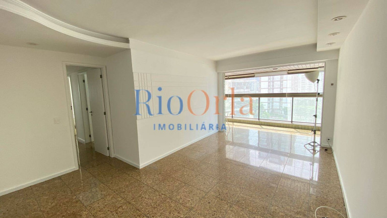 Imagem Apartamento com 4 Quartos à Venda, 140 m² em Barra Da Tijuca - Rio De Janeiro