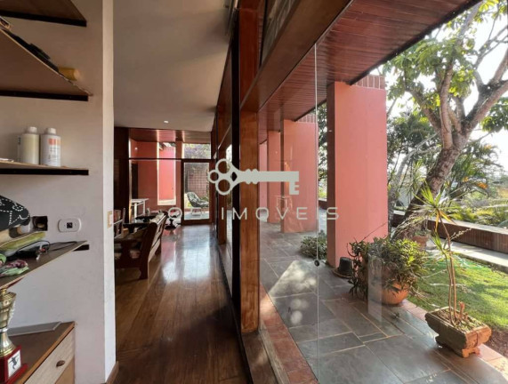 Imagem Casa com 4 Quartos à Venda, em Pousada Dos Bandeirantes - Carapicuíba Imagem Casa com 4 Quartos à Venda, em Pousada Dos Bandeirantes - Carapicuíba