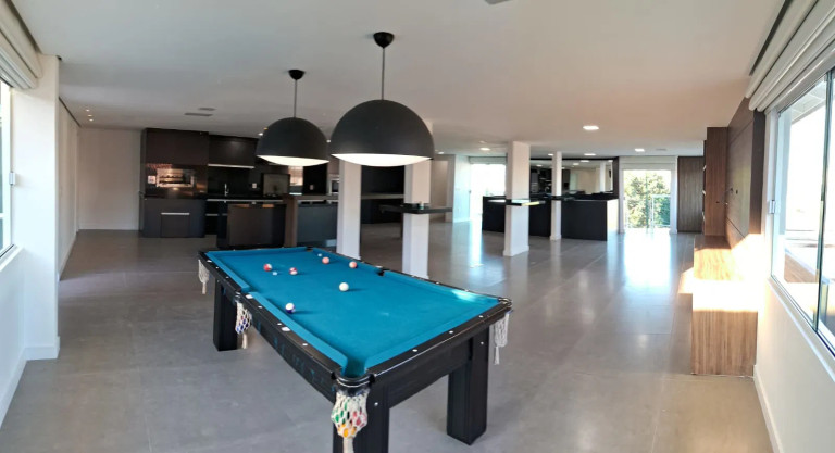 Imagem Casa com 4 Quartos à Venda, 180 m² em Estreito - Florianópolis Imagem Casa com 4 Quartos à Venda, 180 m² em Estreito - Florianópolis
