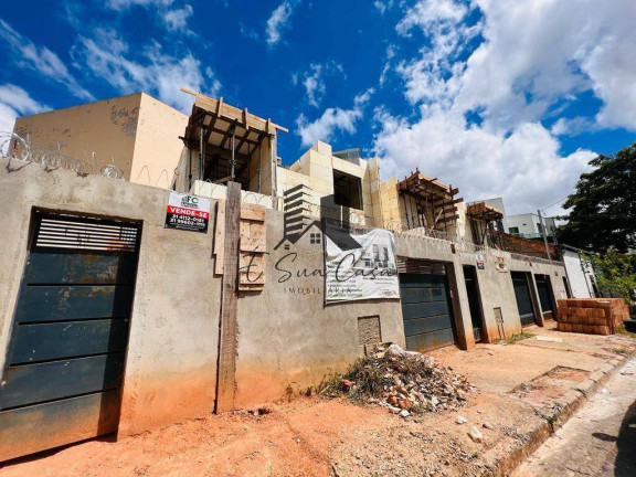 Casa com 3 Quartos à Venda, 170 m² em Cabral - Contagem