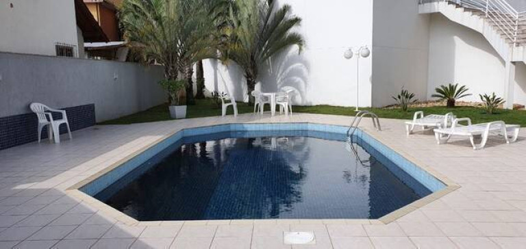Apartamento com 2 Quartos à Venda, 74 m² em Itacorubi - Florianópolis