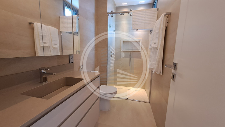 Imagem Apartamento com 4 Quartos à Venda, 230 m² em Centro - Balneário Camboriú Imagem Apartamento com 4 Quartos à Venda, 230 m² em Centro - Balneário Camboriú