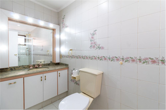 Imagem Imóvel com 4 Quartos à Venda,  em Chácara Klabin - São Paulo