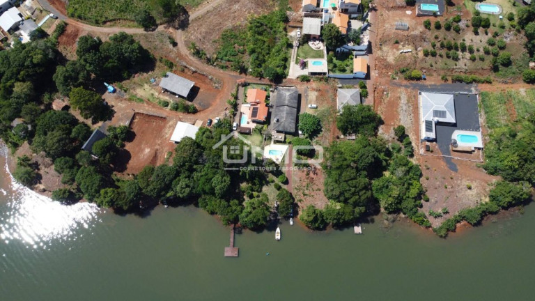 Imagem Casa com 4 Quartos para Temporada, em Morro Verde - Mangueirinha Imagem Casa com 4 Quartos para Temporada, em Morro Verde - Mangueirinha