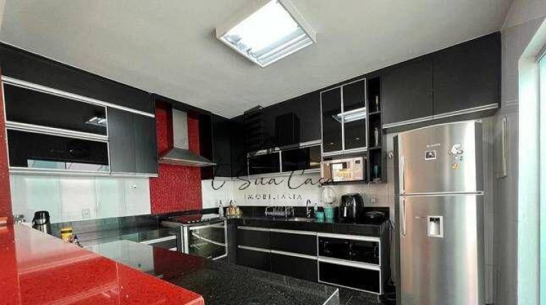 Imagem Casa com 5 Quartos à Venda, 350 m² em Castelo - Belo Horizonte Imagem Casa com 5 Quartos à Venda, 350 m² em Castelo - Belo Horizonte