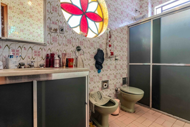 Imagem Casa com 4 Quartos à Venda, 250 m² em São João - Porto Alegre Imagem Casa com 4 Quartos à Venda, 250 m² em São João - Porto Alegre