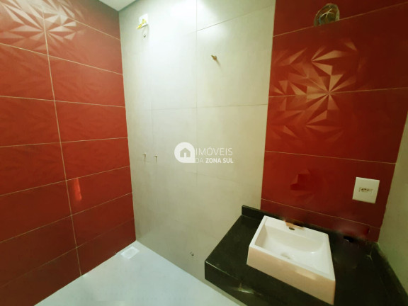 Imagem Casa com 2 Quartos à Venda, 100 m²
