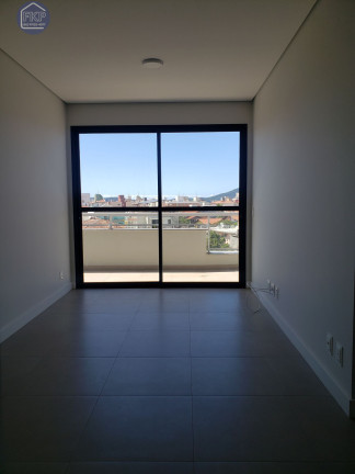 Imagem Cobertura com 2 Quartos à Venda, 82 m² em Canasvieiras - Florianópolis