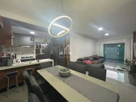 Imagem Sobrado com 4 Quartos à Venda, 158 m² em Chácaras Reunidas - Santa Branca Imagem Sobrado com 4 Quartos à Venda, 158 m² em Chácaras Reunidas - Santa Branca